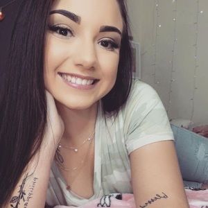 Meet your Posher, Alannah